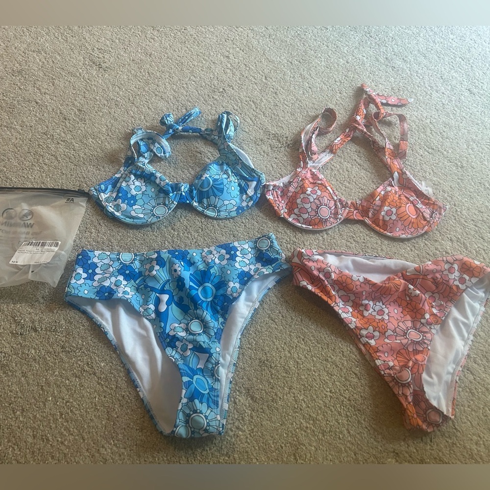 Shenhe brand new suits size medium, never been worn.